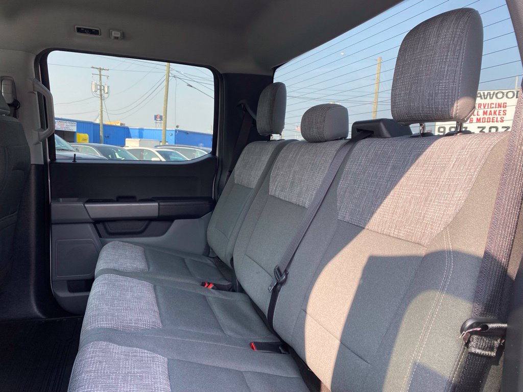 صورة مصغرة 15 لـ 2023 FORD F-150 XLT