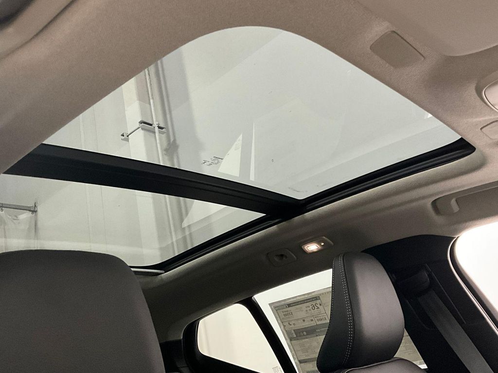 2026 Volvo XC40 PLUS, B5 AWD GAS (MILD HYBRID), DARK — фото 22