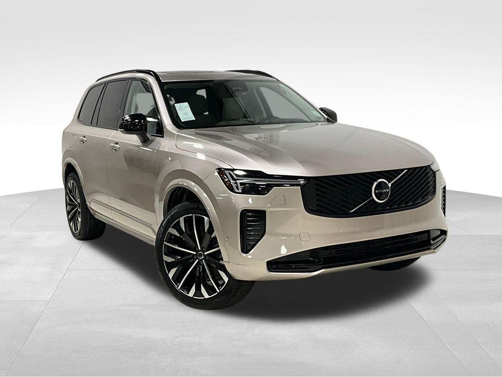New 2026 Volvo XC90 Ultra Dark Theme, B6 AWD Gas (mild hybrid), Gasoline, 7 Seats