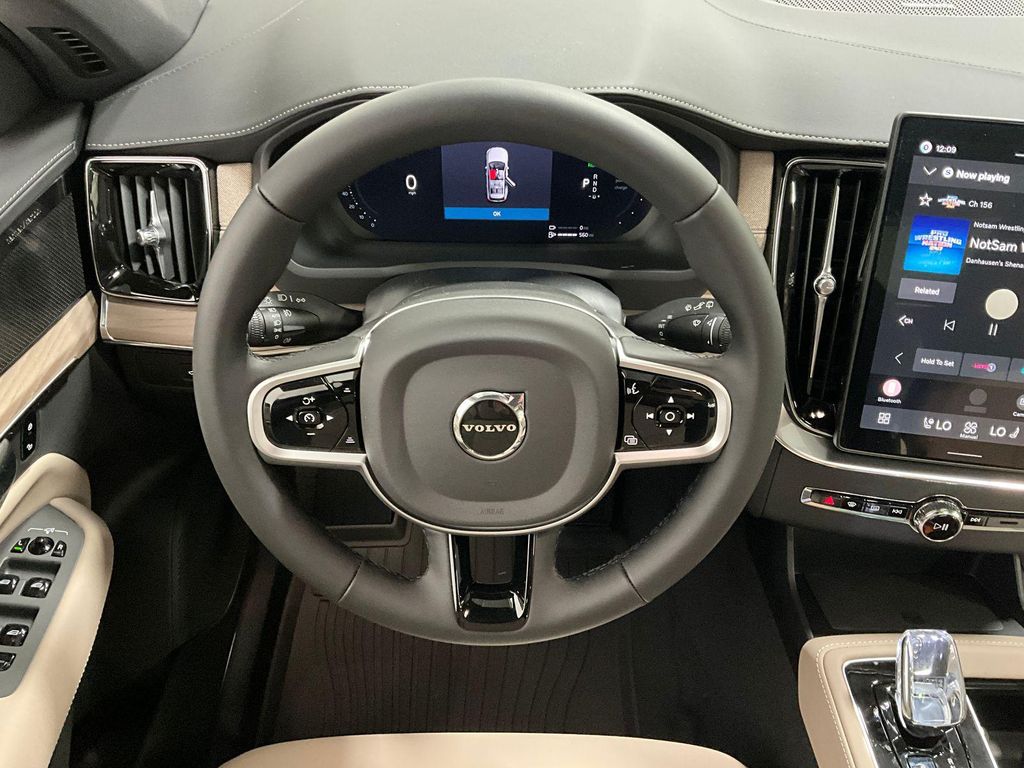 2026 Volvo XC90 PLUG-IN HYBRID PLUS, T8 AWD, ELECTRIC/GASOLIN 照片 6