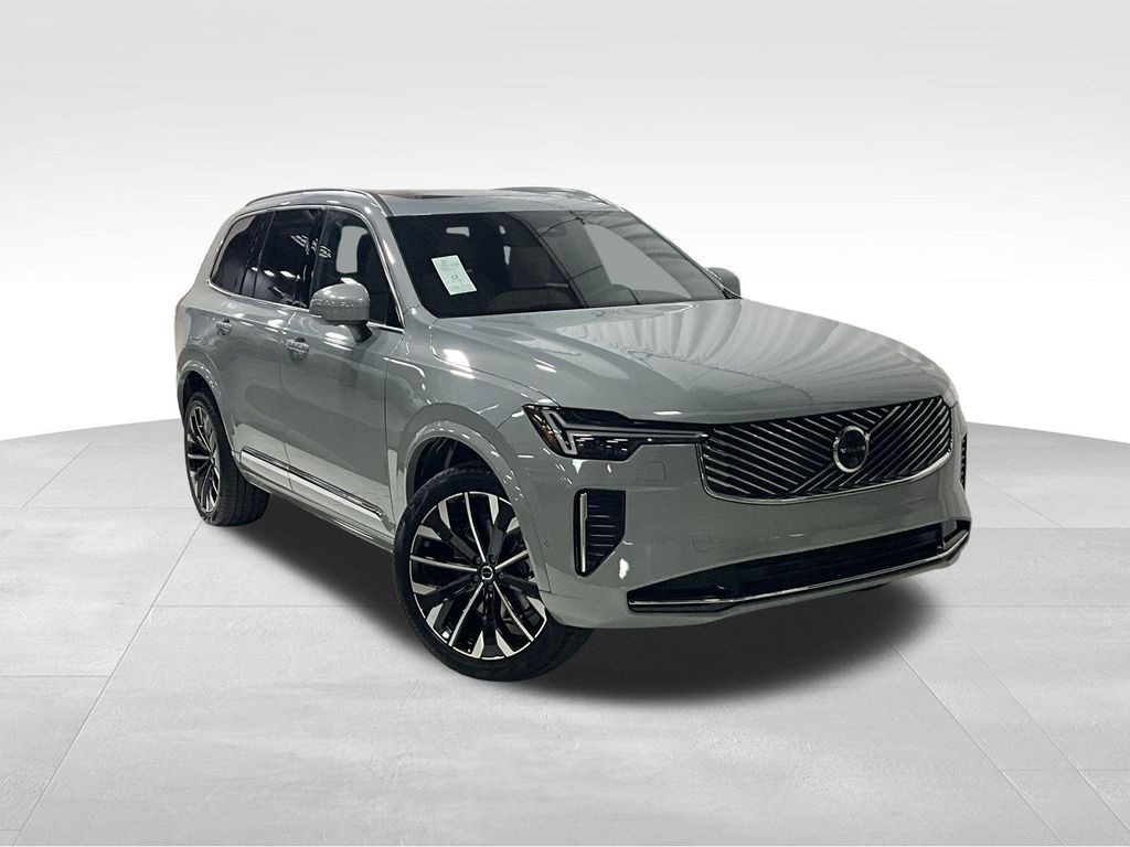 New 2026 Volvo XC90 B6 Plus 7-Seater