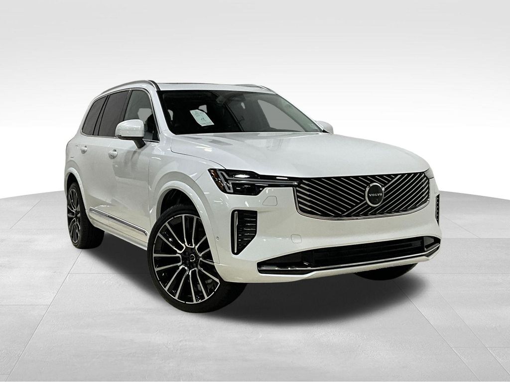New 2026 Volvo XC90 Plus, B6 AWD Gas (mild hybrid), Gasoline, Bright, 7 Seats