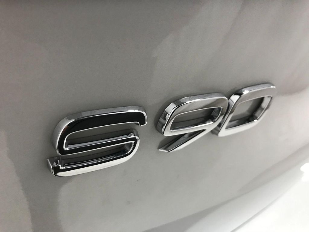 صورة 8 لـ 2023 Volvo S90 B6 ULTIMATE