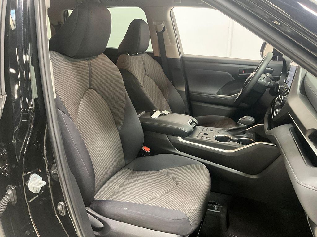 TOYOTA HIGHLANDER - 6