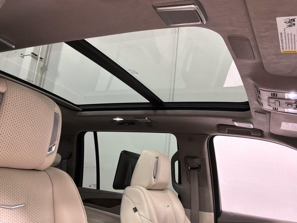 صورة مصغرة 19 لـ 2023 Cadillac ESCALADE ESV PREMIUM LUXURY PLATINUM