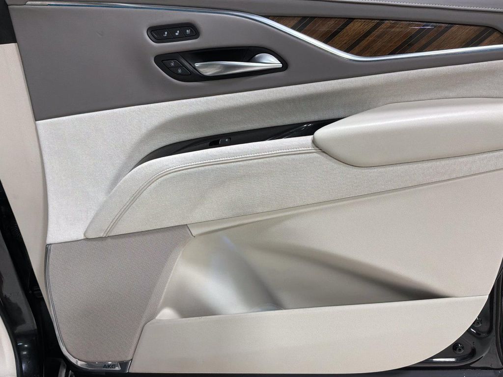 صورة مصغرة 20 لـ 2023 Cadillac ESCALADE ESV PREMIUM LUXURY PLATINUM