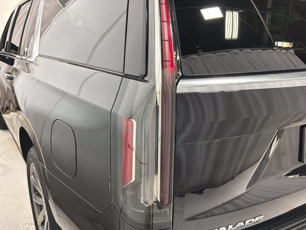 صورة مصغرة 25 لـ 2023 Cadillac ESCALADE ESV PREMIUM LUXURY PLATINUM