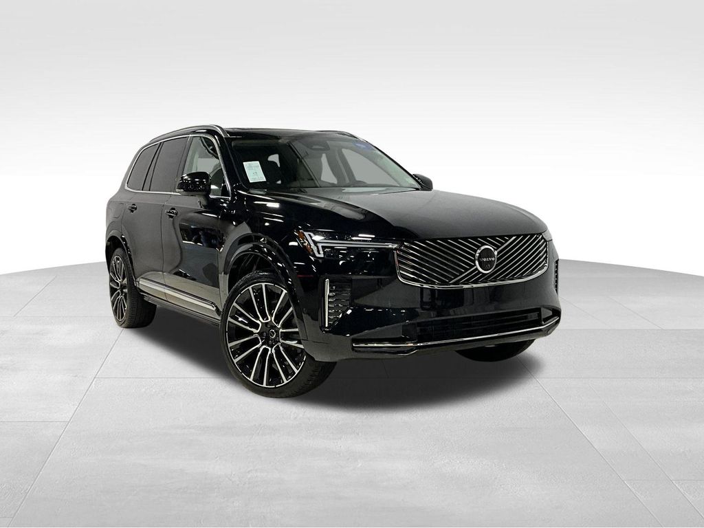 New 2026 Volvo XC90 Ultra, B5 AWD Gas (mild hybrid), Gasoline, Bright, 7 Seats
