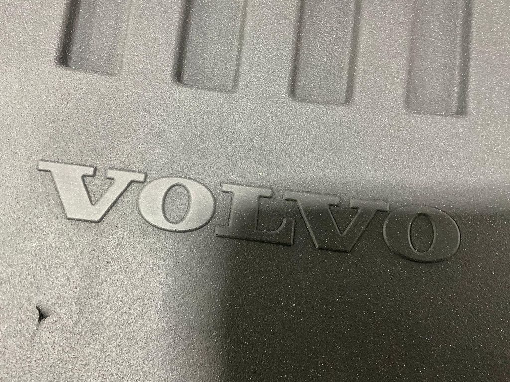 2026 Volvo XC60 B5 PLUS 缩略图 30
