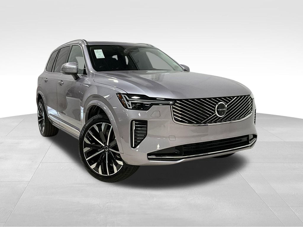 New 2026 Volvo XC90 Plus, B5 AWD Gas (mild hybrid), Gasoline, Bright, 7 Seats