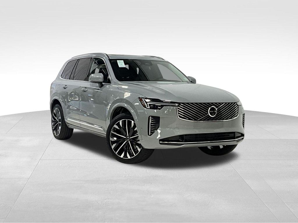 New 2026 Volvo XC90 Ultra, B6 AWD Gas (mild hybrid), Gasoline, Bright, 7 Seats