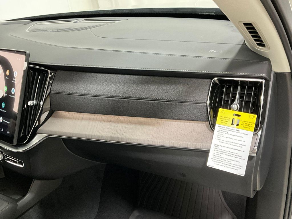 2026 Volvo XC90 ULTRA, B6 AWD GAS (MILD HYBRID), GASOLINE, BR 缩略图 14