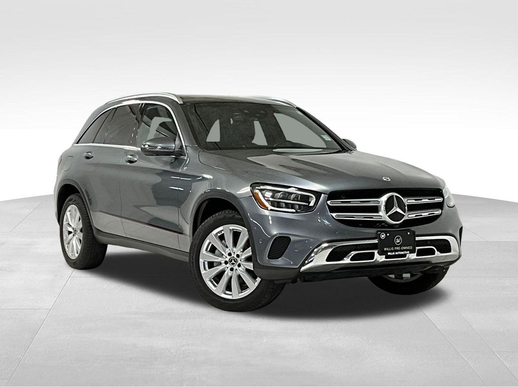 Mercedes-Benz GLC 300 main image