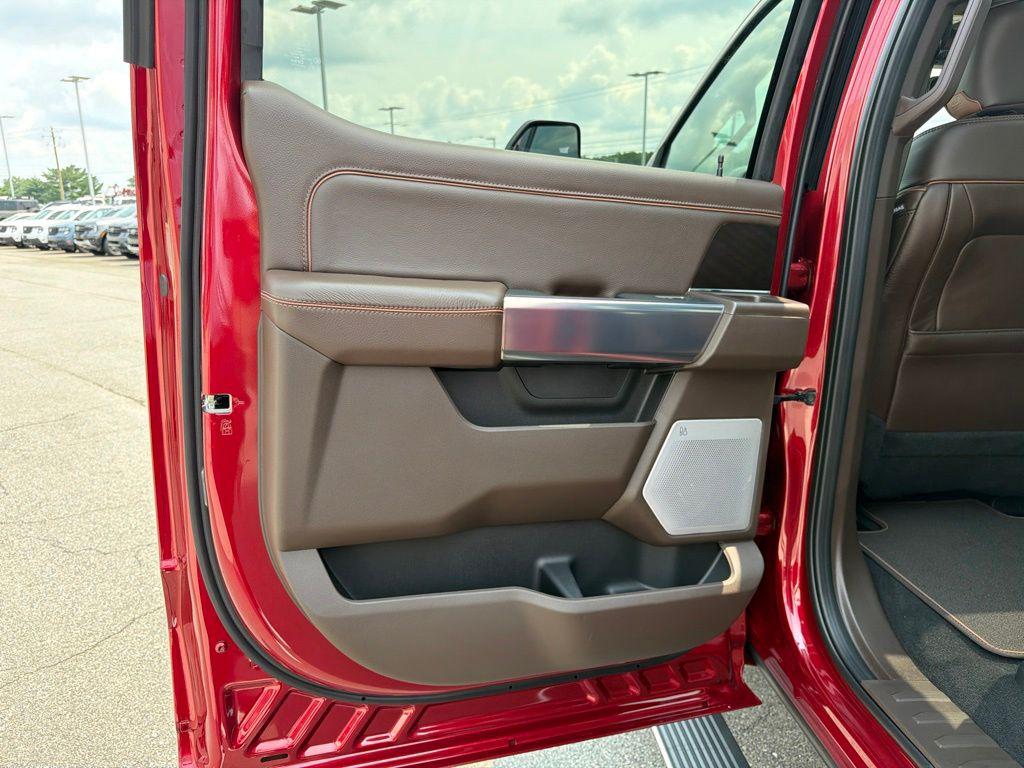 2026 FORD F-250 KING RANCH — миниатюра 15
