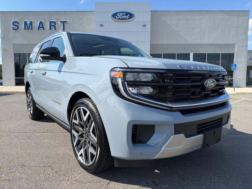 New 2026 Ford Expedition Platinum