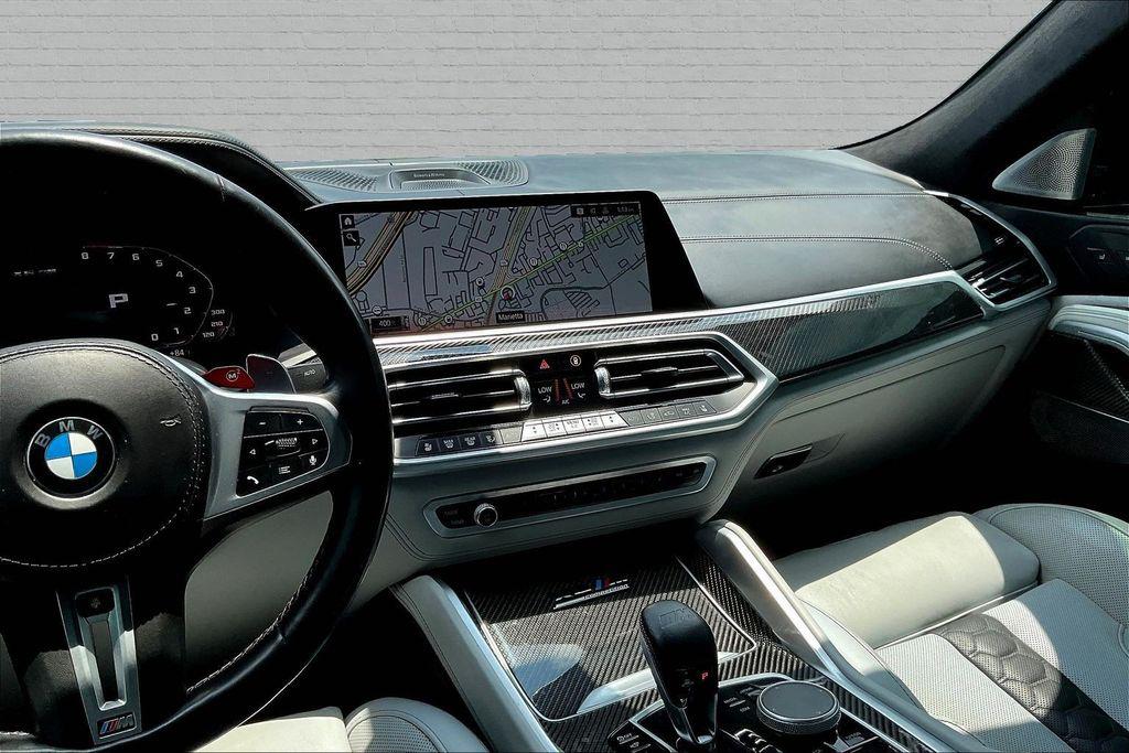 صورة 9 لـ 2023 BMW X6 M BASE