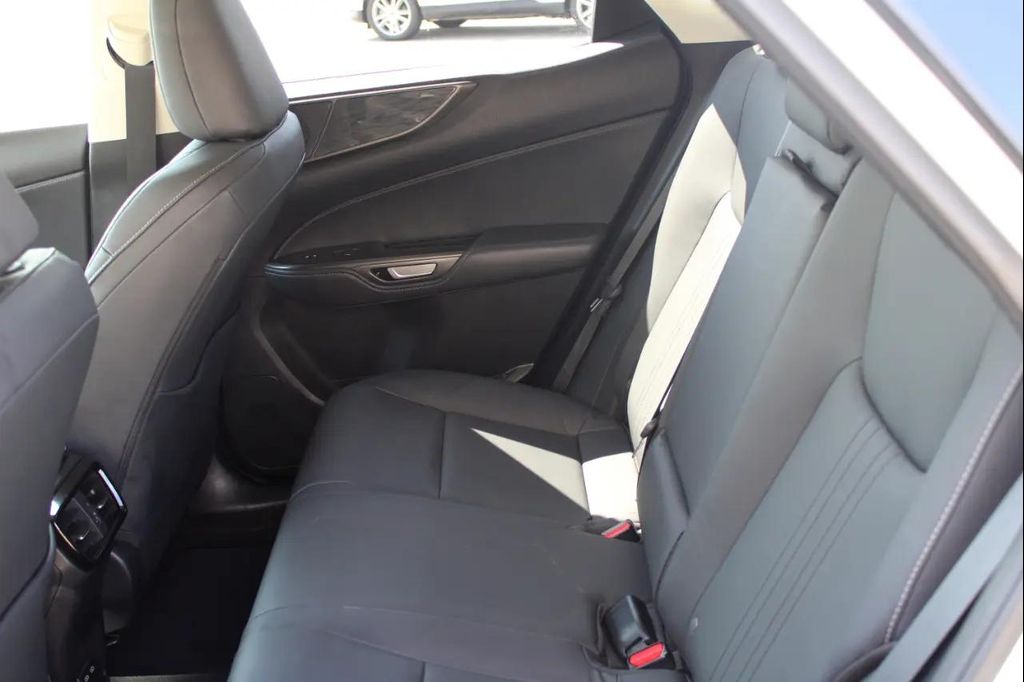 2024 Lexus NX 350 350 PREMIUM AWD — фото 13