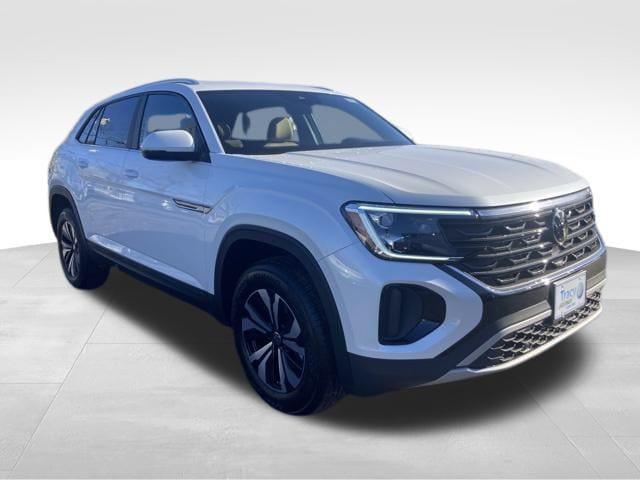 New 2026 Volkswagen Atlas Cross Sport 2.0T SE