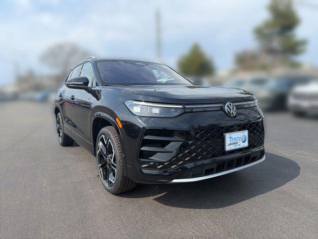 New 2026 Volkswagen Tiguan 2.0T SEL R-Line 4MOTION