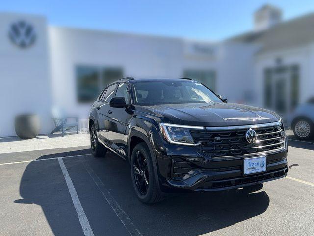 New 2026 Volkswagen Atlas Cross Sport 2.0T SEL