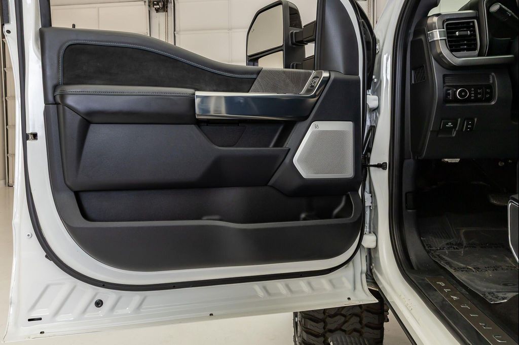 2025 FORD F-250 PLATINUM 缩略图 37