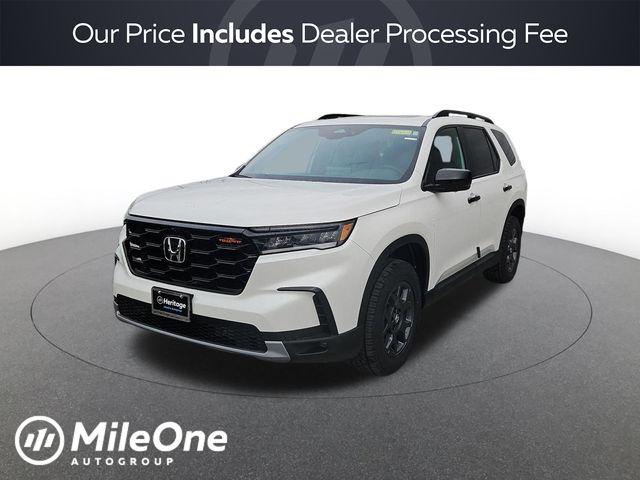 New 2025 Honda Pilot TrailSport