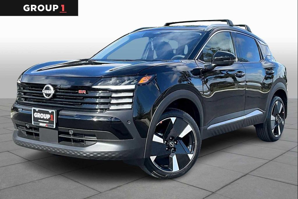 New 2026 Nissan Kicks SR