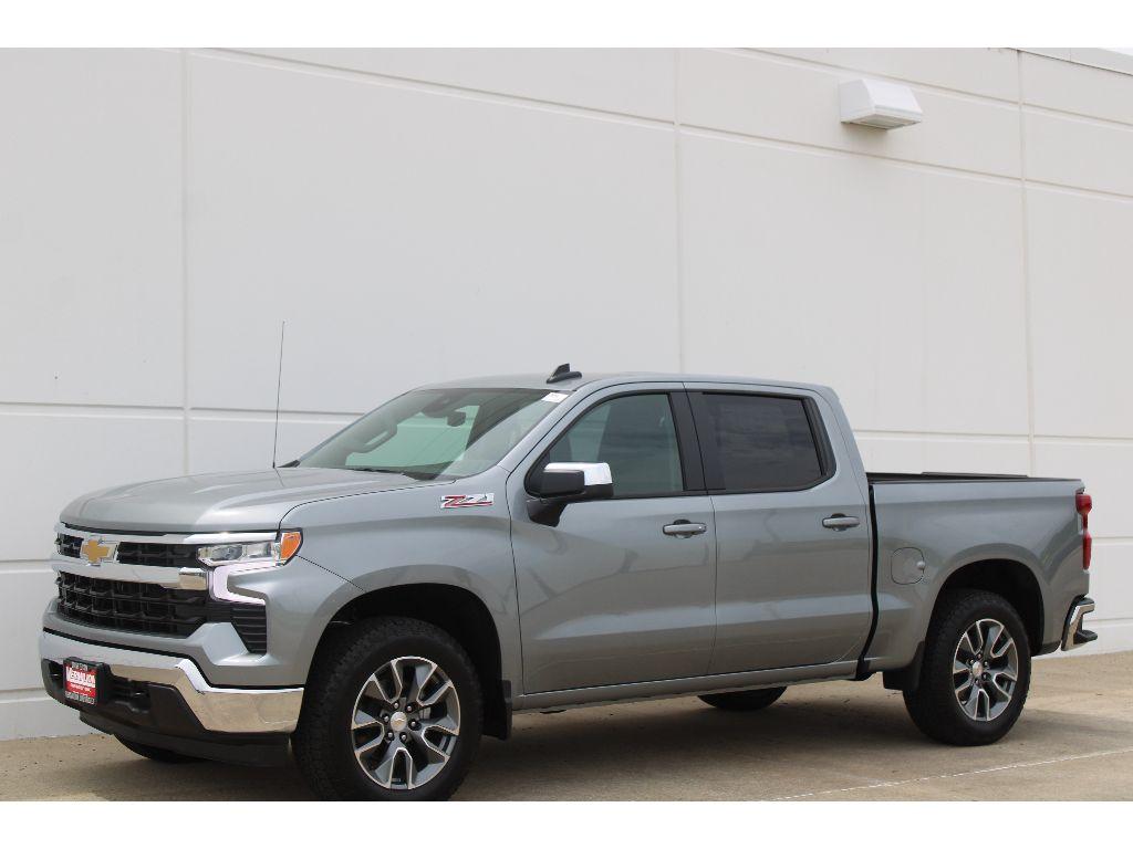 New 2026 Chevrolet Silverado 1500 LT