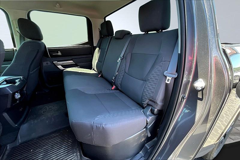 صورة مصغرة 19 لـ 2024 Toyota TUNDRA SR5