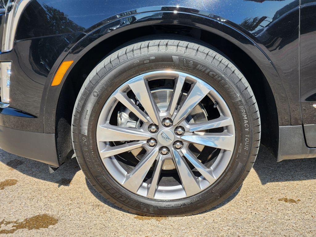 صورة 10 لـ 2025 Cadillac XT5 PREMIUM LUXURY
