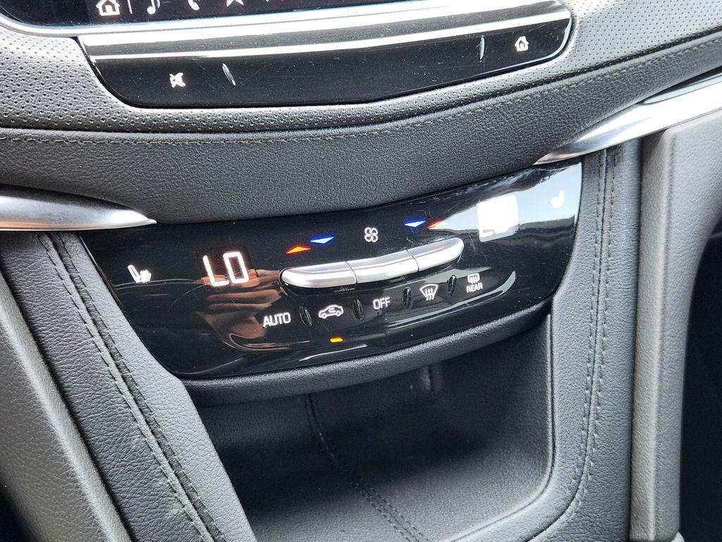2025 Cadillac XT5 PREMIUM LUXURY — миниатюра 18