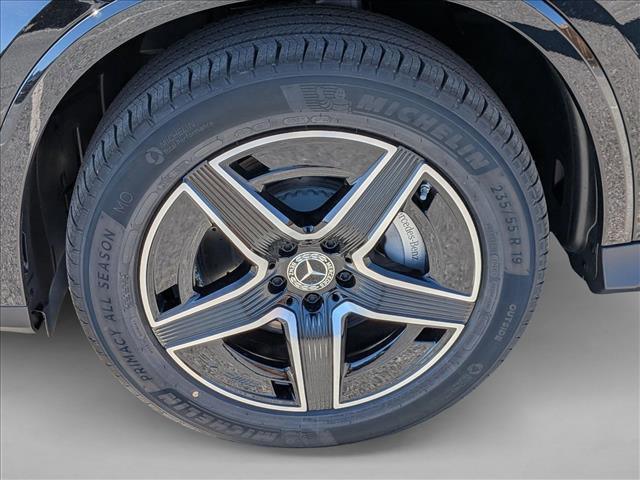 MERCEDES-BENZ GLC - 9