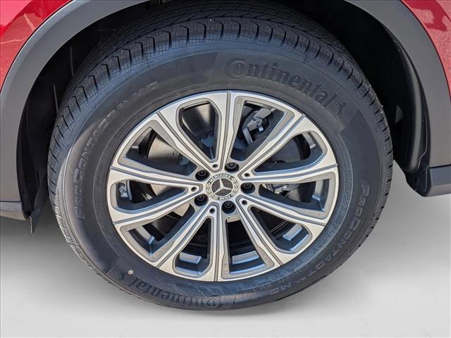 MERCEDES-BENZ GLC - 9