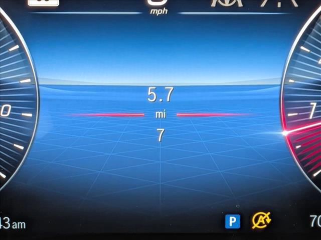 MERCEDES-BENZ GLS - 10