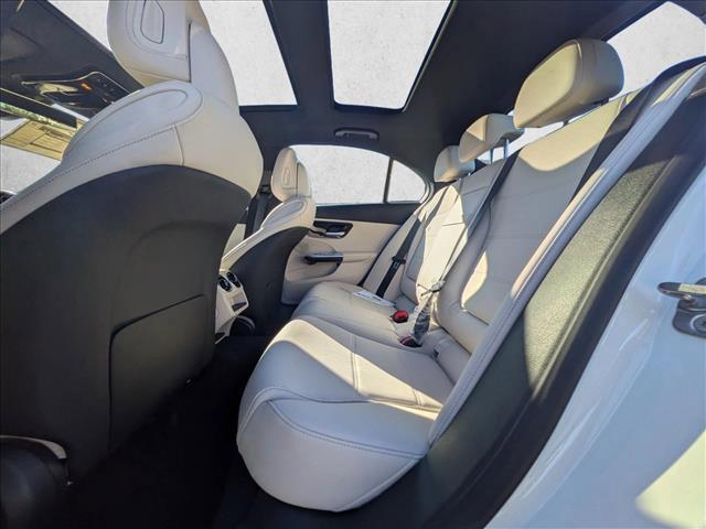 2026 Mercedes-BENZ C-CLASS 缩略图 16