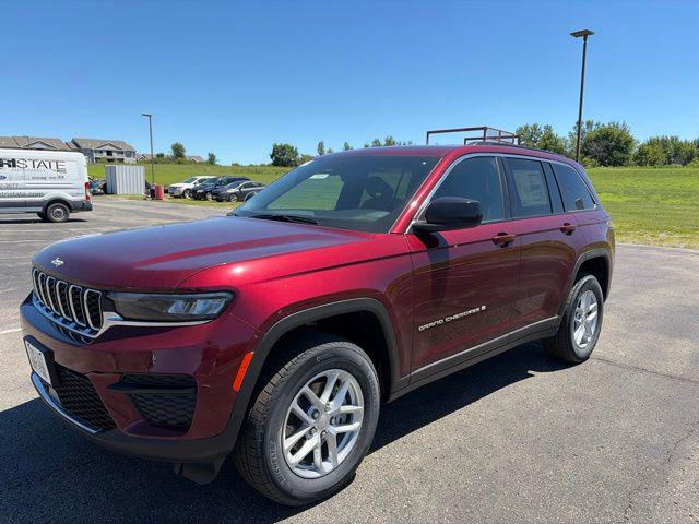 New 2026 Jeep Grand Cherokee Laredo