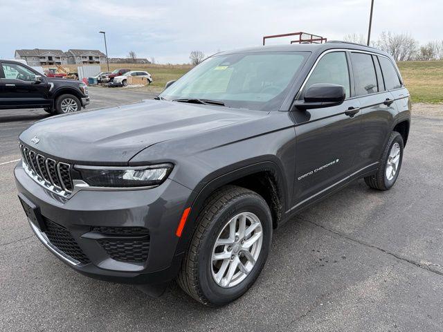 New 2026 Jeep Grand Cherokee Altitude