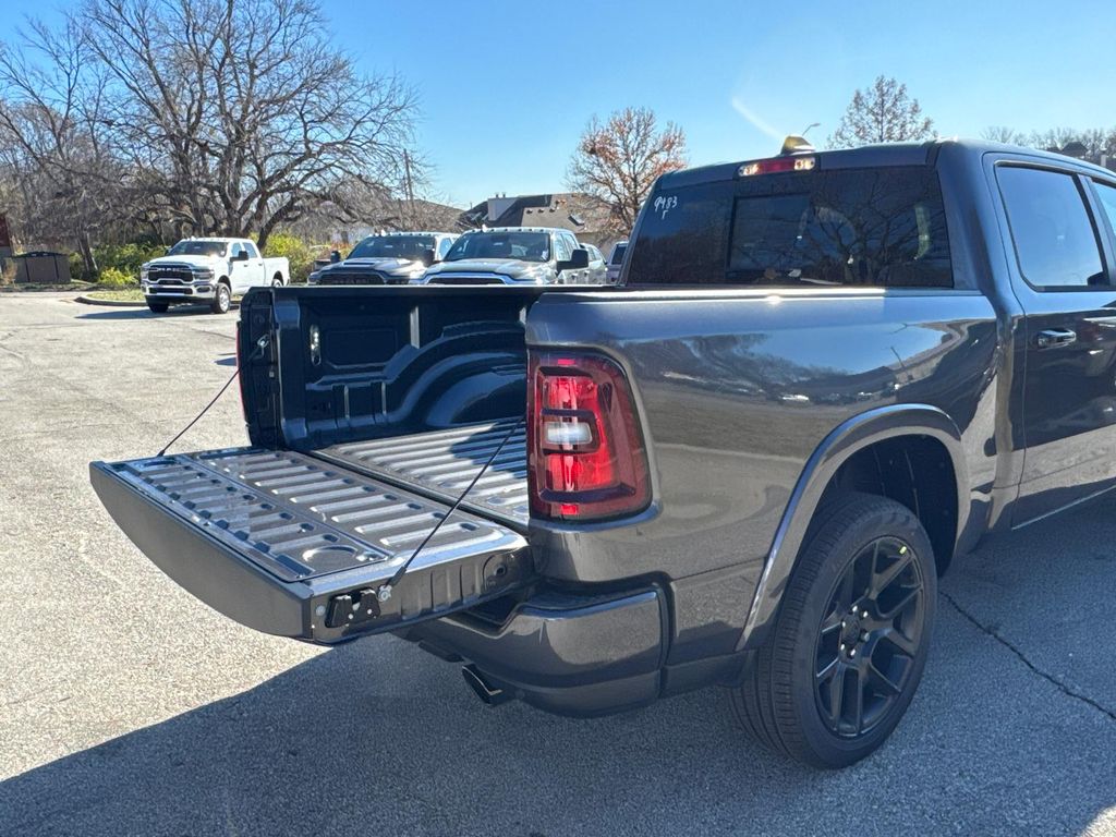 2026 RAM 1500 LARAMIE 缩略图 20