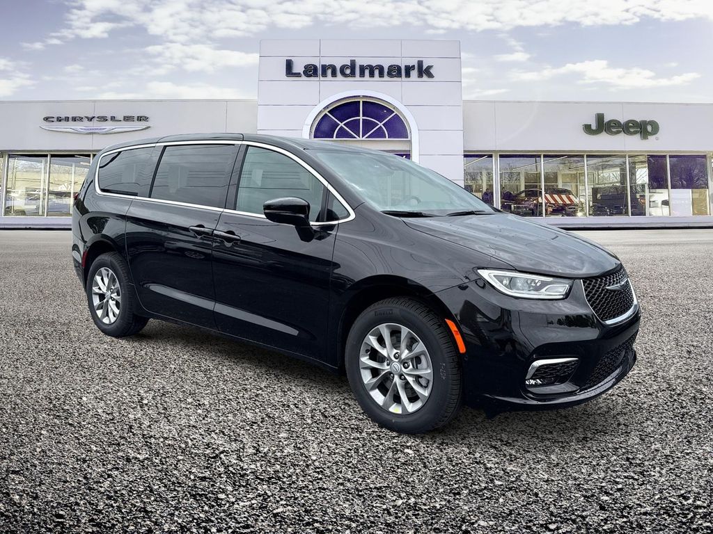 New 2026 Chrysler Pacifica L