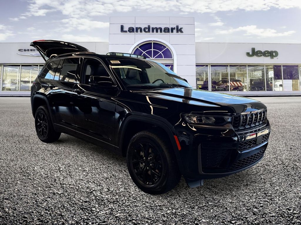 New 2026 Jeep Grand Cherokee Altitude