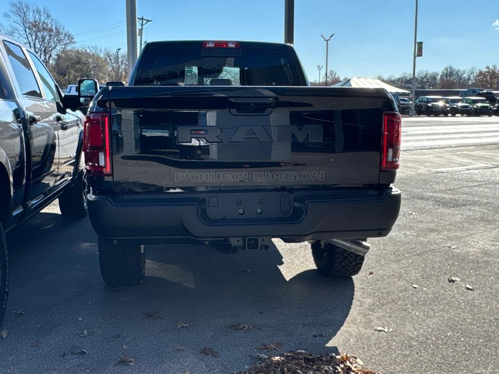 2025 RAM 2500 POWER WAGON — фото 3
