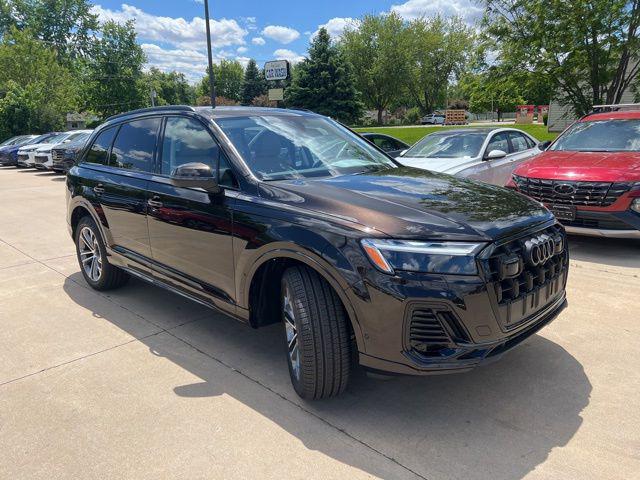 New 2026 Audi Q7 45 Premium Plus