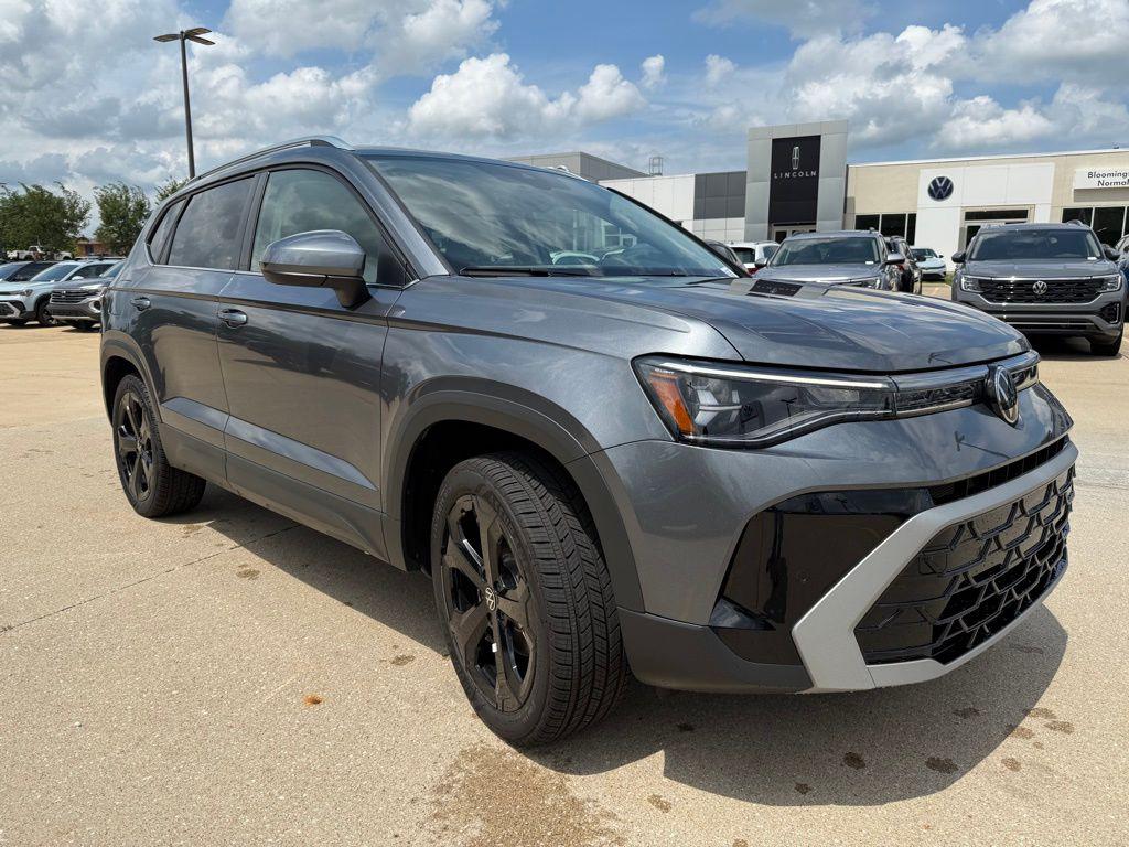 New 2025 Volkswagen Taos 1.5T SEL