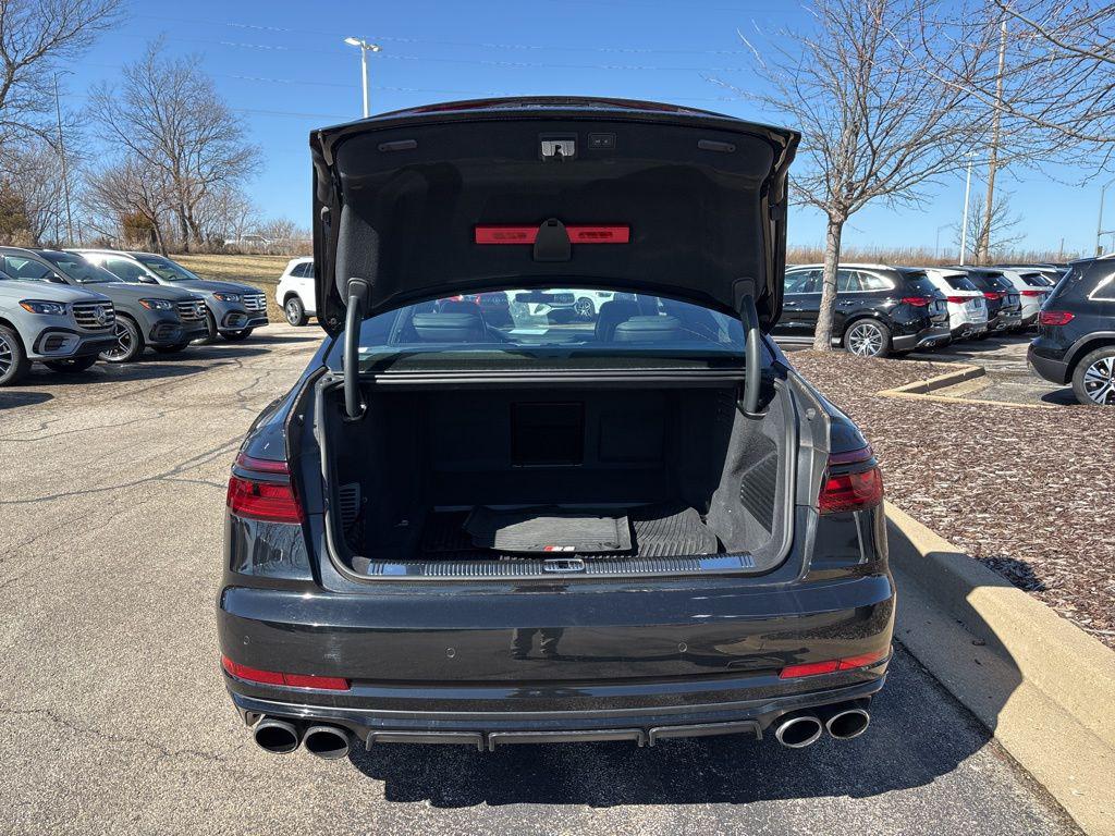 صورة مصغرة 20 لـ 2022 AUDI S8 4.0T