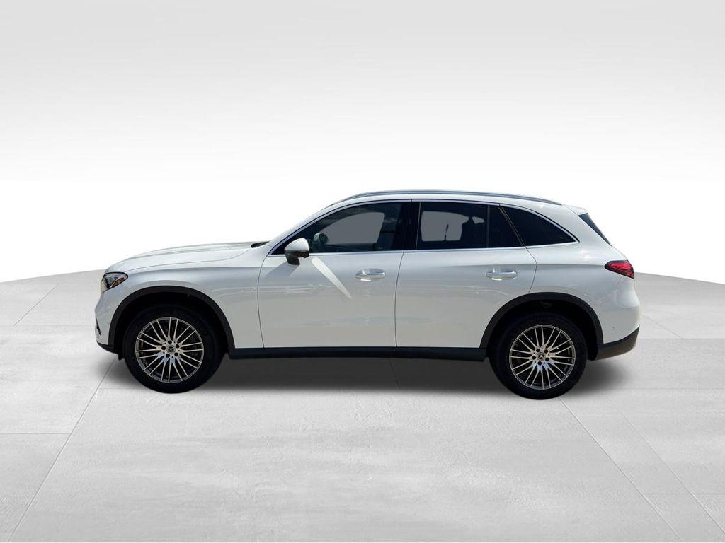 2025 Mercedes-BENZ GLC 照片 8