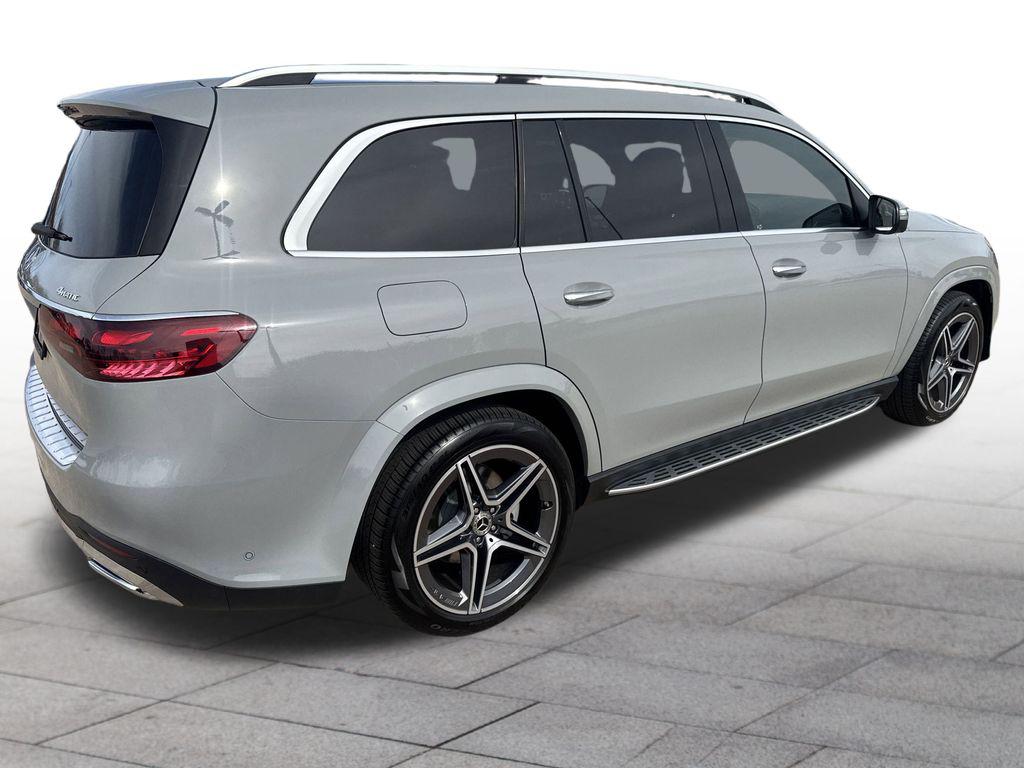 MERCEDES-BENZ GLS - 7