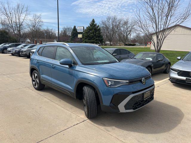 New 2026 Volkswagen Taos SE