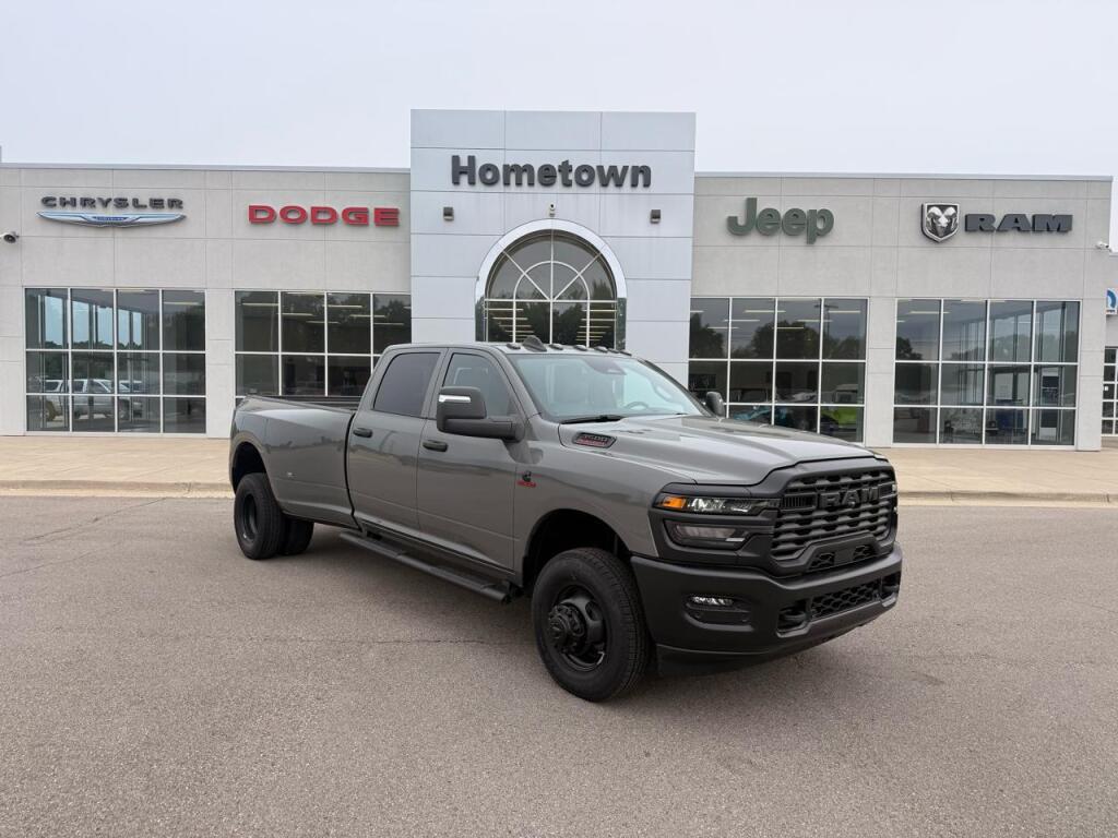 New 2026 RAM 3500 Tradesman Crew Cab 4x4 8' Box