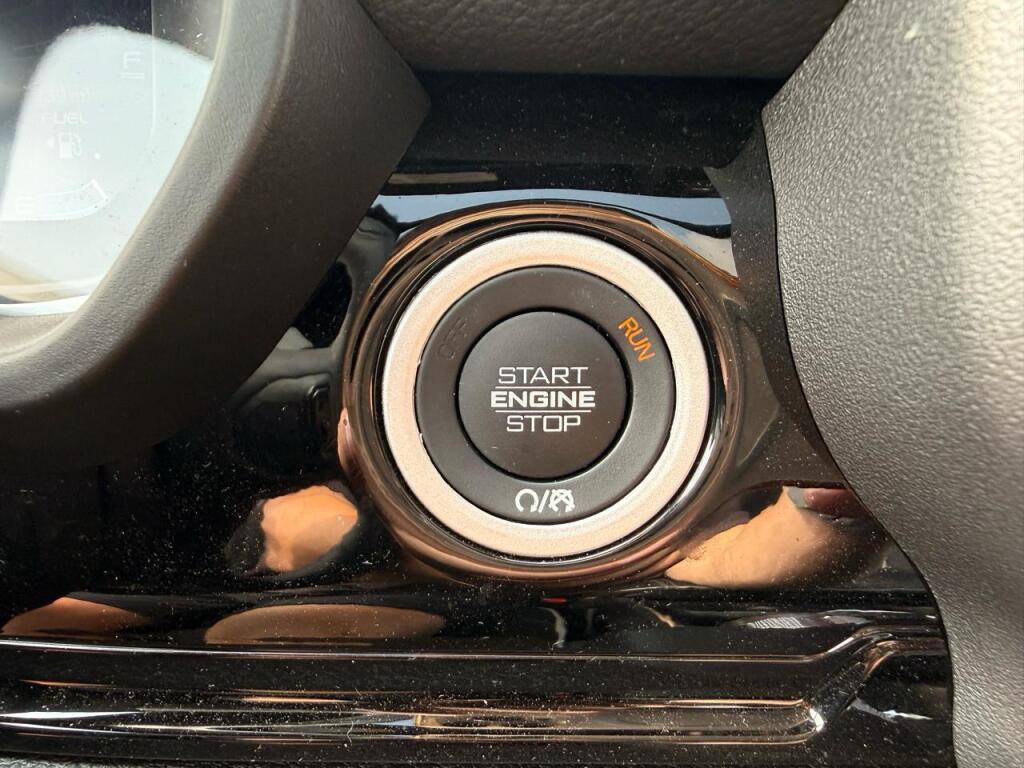 صورة مصغرة 25 لـ 2025 RAM 1500 LARAMIE