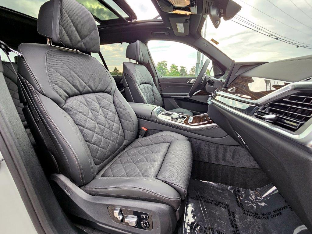 2026 BMW X5 M60I — миниатюра 19